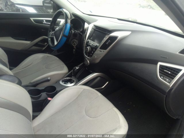 Photo 4 VIN: KMHTC6AD4CU055679 - HYUNDAI VELOSTER 