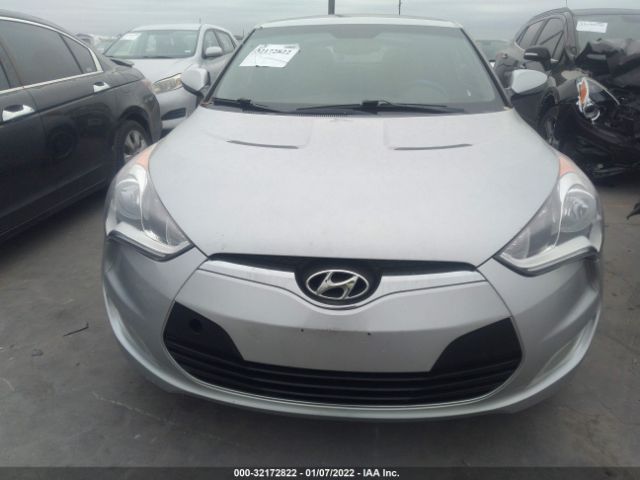 Photo 5 VIN: KMHTC6AD4CU055679 - HYUNDAI VELOSTER 