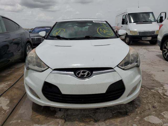 Photo 4 VIN: KMHTC6AD4CU055889 - HYUNDAI VELOSTER 