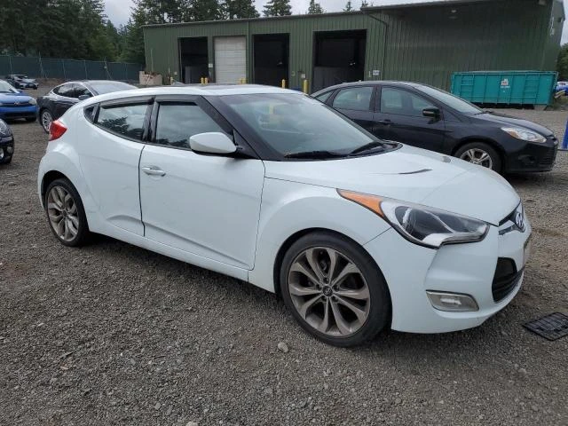 Photo 3 VIN: KMHTC6AD4CU063569 - HYUNDAI VELOSTER 