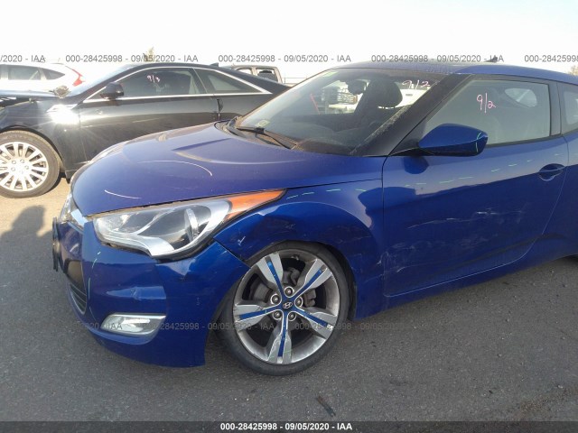 Photo 5 VIN: KMHTC6AD4CU071705 - HYUNDAI VELOSTER 