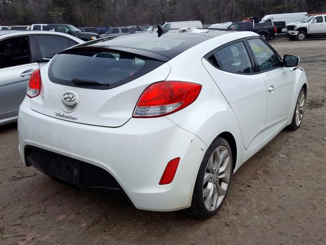 Photo 3 VIN: KMHTC6AD4DU141026 - HYUNDAI VELOSTER 