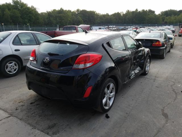 Photo 3 VIN: KMHTC6AD4DU150115 - HYUNDAI VELOSTER 