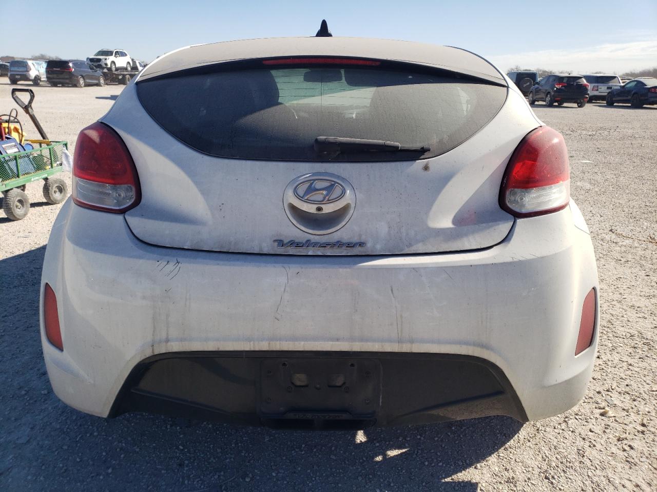 Photo 5 VIN: KMHTC6AD4EU217927 - HYUNDAI VELOSTER 