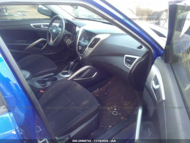 Photo 4 VIN: KMHTC6AD4FU224409 - HYUNDAI VELOSTER 