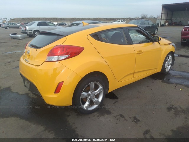 Photo 3 VIN: KMHTC6AD4FU227620 - HYUNDAI VELOSTER 