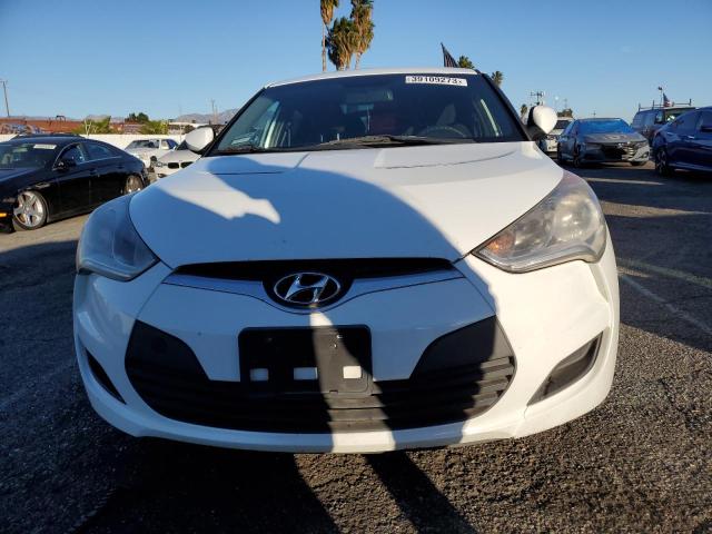 Photo 4 VIN: KMHTC6AD4FU227827 - HYUNDAI VELOSTER 