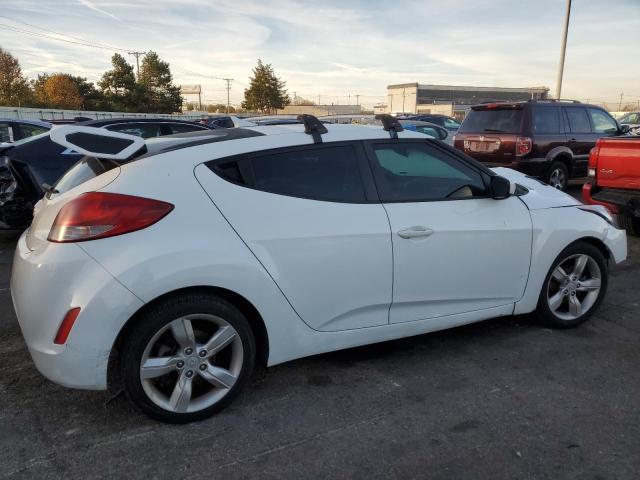 Photo 2 VIN: KMHTC6AD4FU231862 - HYUNDAI VELOSTER 