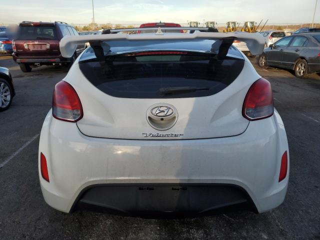 Photo 5 VIN: KMHTC6AD4FU231862 - HYUNDAI VELOSTER 