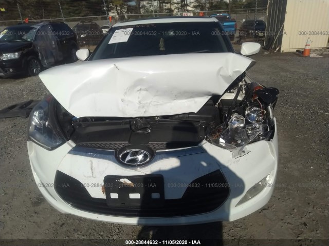 Photo 5 VIN: KMHTC6AD4FU235314 - HYUNDAI VELOSTER 