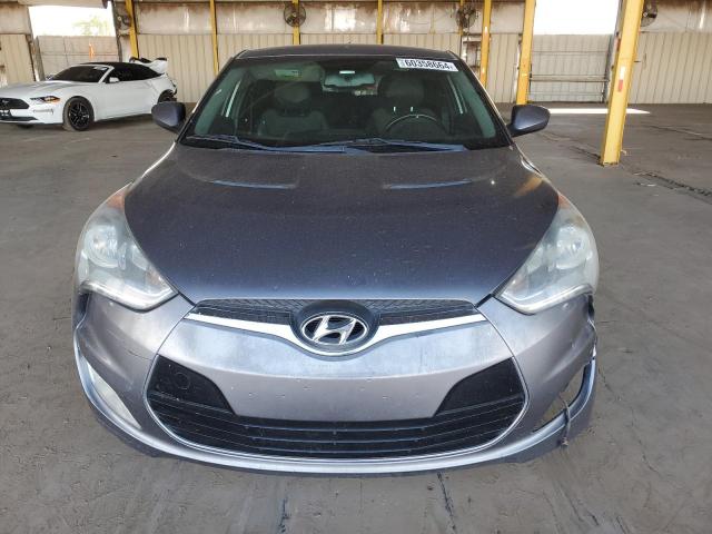 Photo 4 VIN: KMHTC6AD4FU237905 - HYUNDAI VELOSTER 