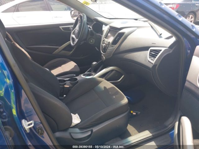 Photo 4 VIN: KMHTC6AD4FU242506 - HYUNDAI VELOSTER 