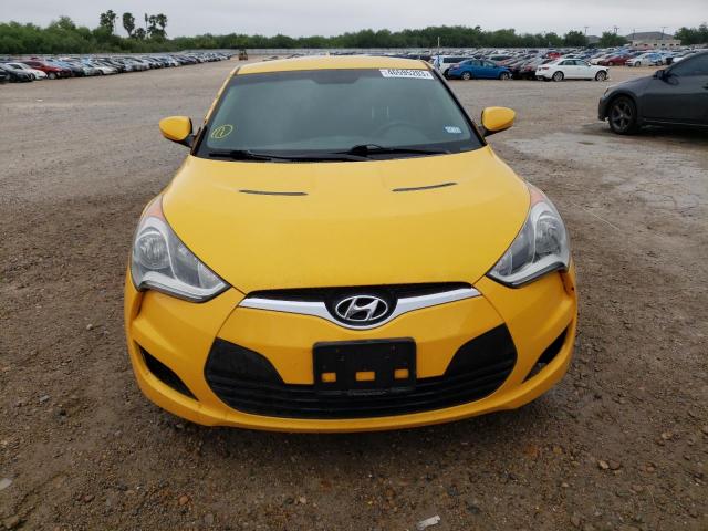 Photo 4 VIN: KMHTC6AD4FU244899 - HYUNDAI VELOSTER 