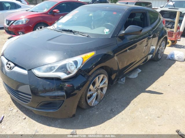 Photo 5 VIN: KMHTC6AD4GU253863 - HYUNDAI VELOSTER 