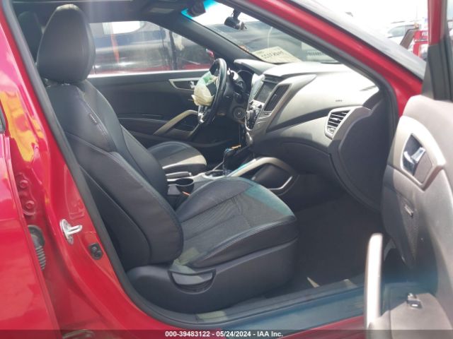 Photo 4 VIN: KMHTC6AD4GU264345 - HYUNDAI VELOSTER 