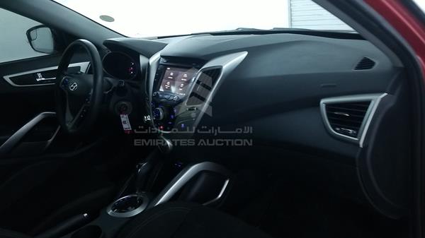 Photo 29 VIN: KMHTC6AD4GU266936 - HYUNDAI VELOSTER 