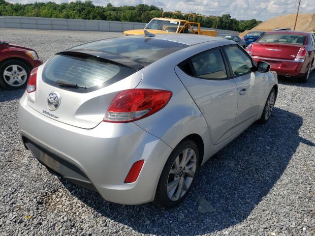 Photo 3 VIN: KMHTC6AD4GU269920 - HYUNDAI VELOSTER 