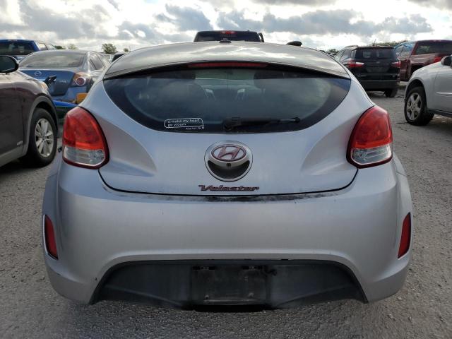 Photo 5 VIN: KMHTC6AD4GU270307 - HYUNDAI VELOSTER 