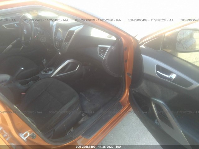 Photo 4 VIN: KMHTC6AD4GU294705 - HYUNDAI VELOSTER 