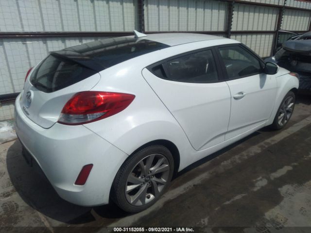 Photo 3 VIN: KMHTC6AD4HU308233 - HYUNDAI VELOSTER 