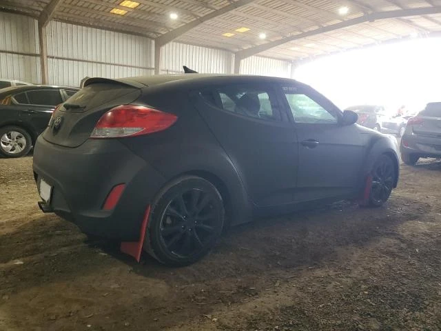 Photo 2 VIN: KMHTC6AD4HU322858 - HYUNDAI VELOSTER 