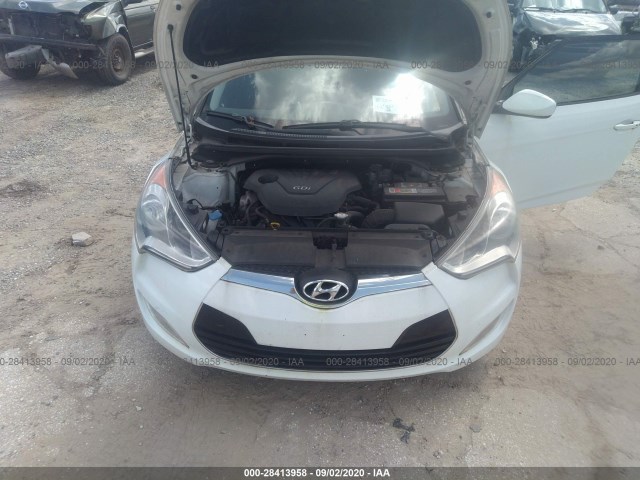 Photo 9 VIN: KMHTC6AD5CU041287 - HYUNDAI VELOSTER 