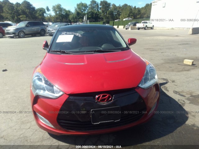 Photo 5 VIN: KMHTC6AD5CU054220 - HYUNDAI VELOSTER 