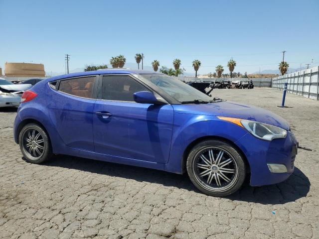 Photo 3 VIN: KMHTC6AD5CU066335 - HYUNDAI VELOSTER 