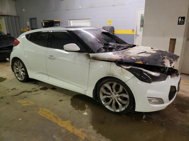 Photo 3 VIN: KMHTC6AD5CU072068 - HYUNDAI VELOSTER 