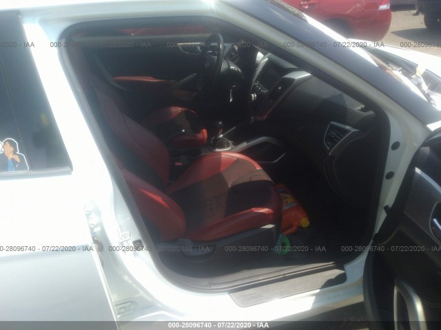 Photo 4 VIN: KMHTC6AD5CU074600 - HYUNDAI VELOSTER 