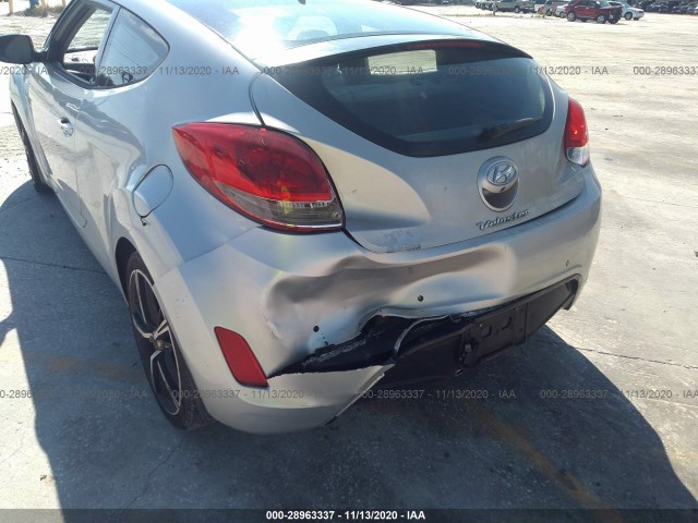 Photo 5 VIN: KMHTC6AD5CU077903 - HYUNDAI VELOSTER 