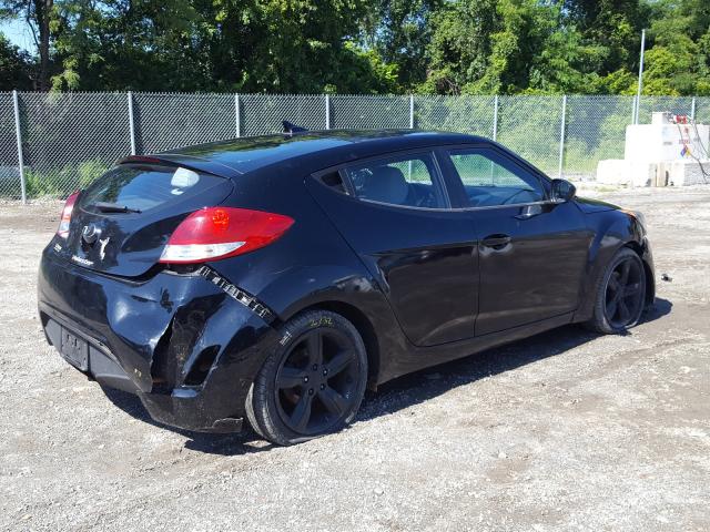 Photo 3 VIN: KMHTC6AD5DU097263 - HYUNDAI VELOSTER 