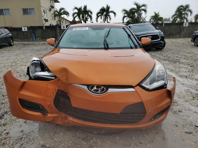 Photo 4 VIN: KMHTC6AD5DU132836 - HYUNDAI VELOSTER 