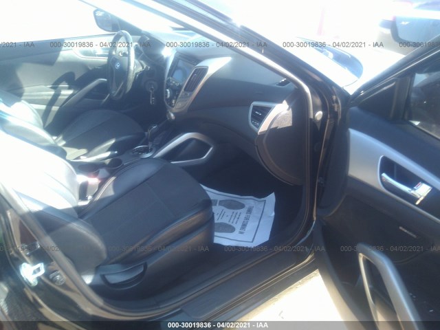 Photo 4 VIN: KMHTC6AD5DU158207 - HYUNDAI VELOSTER 