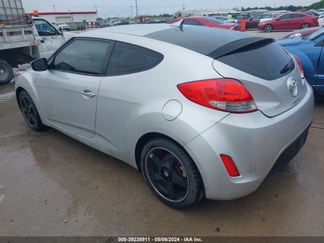 Photo 2 VIN: KMHTC6AD5DU158210 - HYUNDAI VELOSTER 