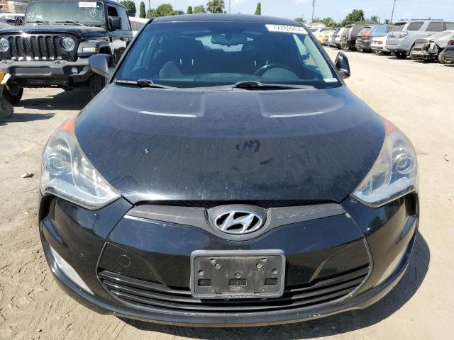 Photo 4 VIN: KMHTC6AD5DU160667 - HYUNDAI VELOSTER 