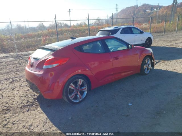 Photo 3 VIN: KMHTC6AD5FU231076 - HYUNDAI VELOSTER 