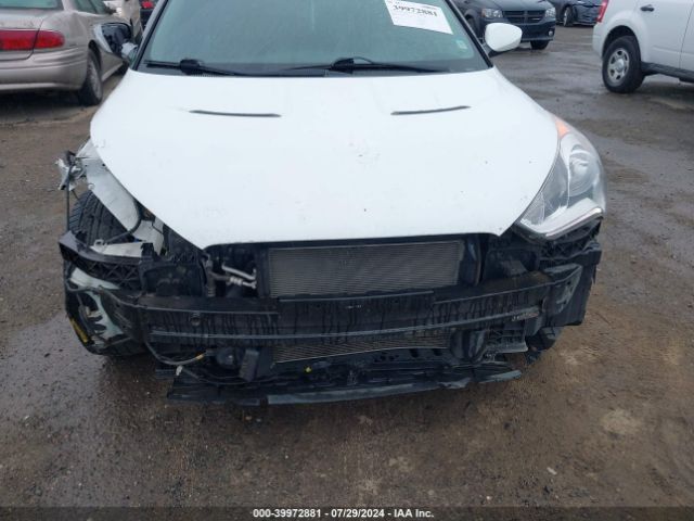 Photo 5 VIN: KMHTC6AD5FU234544 - HYUNDAI VELOSTER 