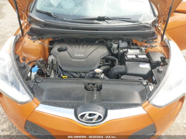 Photo 9 VIN: KMHTC6AD5GU250891 - HYUNDAI VELOSTER 