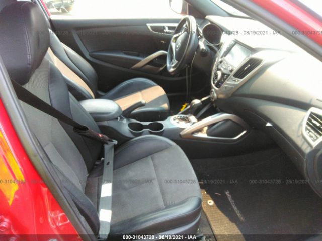 Photo 4 VIN: KMHTC6AD5GU251815 - HYUNDAI VELOSTER 