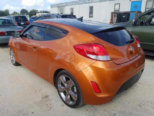 Photo 2 VIN: KMHTC6AD5GU270106 - HYUNDAI VELOSTER 