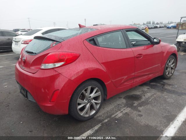 Photo 3 VIN: KMHTC6AD5GU274835 - HYUNDAI VELOSTER 