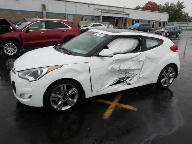 Photo 8 VIN: KMHTC6AD5GU289271 - HYUNDAI VELOSTER 