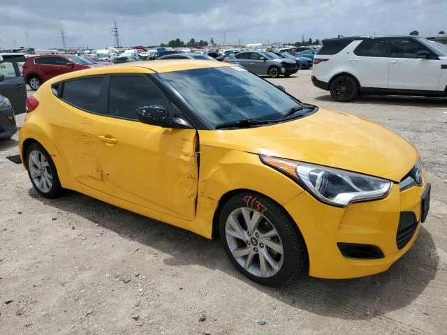 Photo 3 VIN: KMHTC6AD5GU299458 - HYUNDAI VELOSTER 