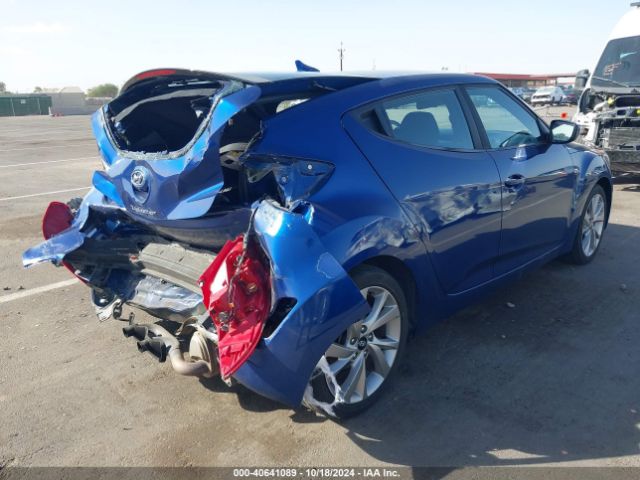 Photo 3 VIN: KMHTC6AD5HU311464 - HYUNDAI VELOSTER 