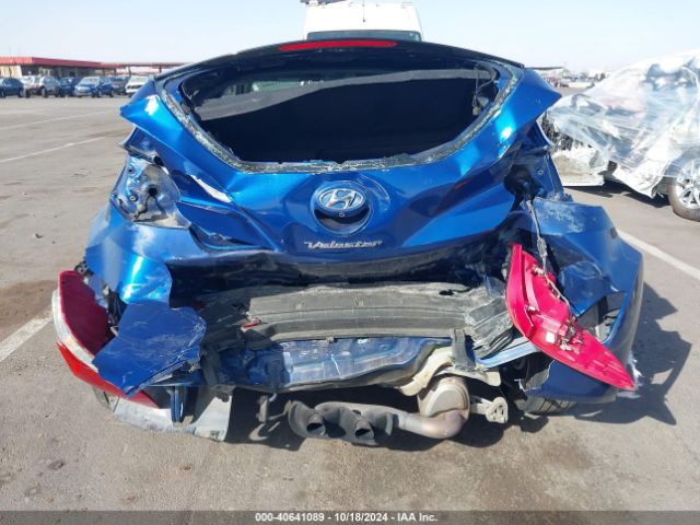 Photo 5 VIN: KMHTC6AD5HU311464 - HYUNDAI VELOSTER 