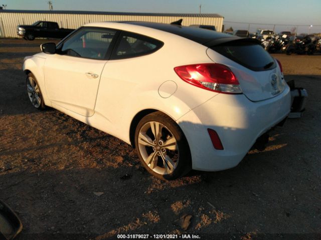 Photo 2 VIN: KMHTC6AD5HU315739 - HYUNDAI VELOSTER 