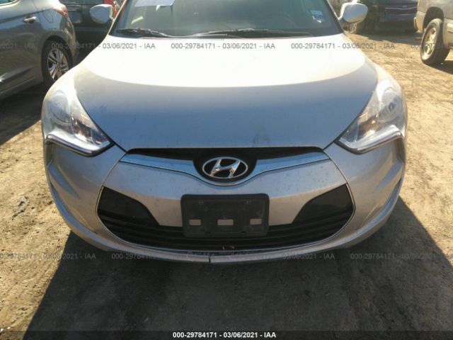 Photo 5 VIN: KMHTC6AD5HU316499 - HYUNDAI VELOSTER 