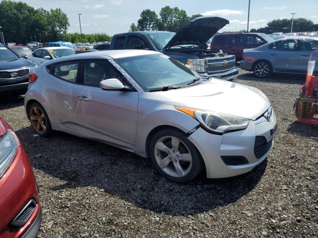 Photo 3 VIN: KMHTC6AD6CU020559 - HYUNDAI VELOSTER 