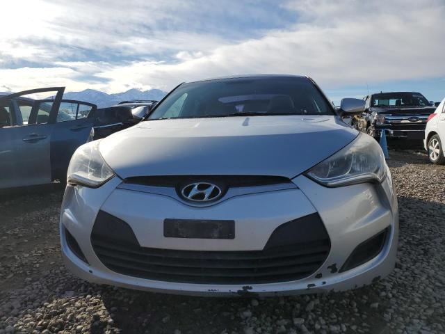 Photo 4 VIN: KMHTC6AD6CU025373 - HYUNDAI VELOSTER 